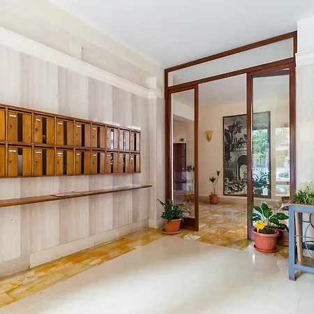 Design Flat At Vomero Apartment Naples