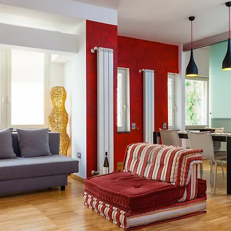 Apartment Design Flat At Vomero Naples